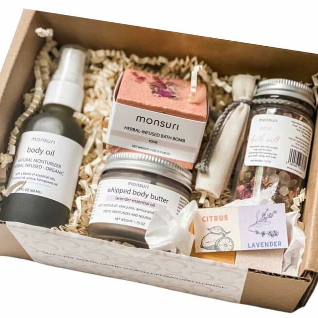 Monsuri Self Care Gift Basket