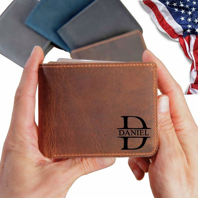 Pera Leather's Personalized Leather Wallet