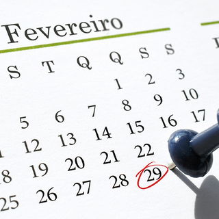 Quantos meses, semanas, dias, horas, minutos, segundos tem 8 anos? 