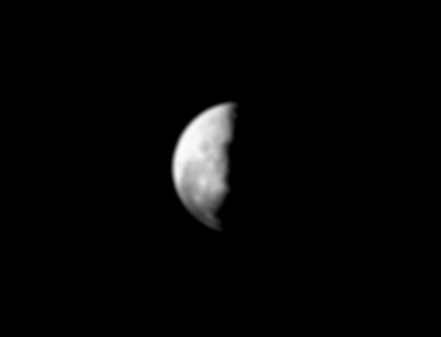 Imagen de la luna en fase cuarto menguante