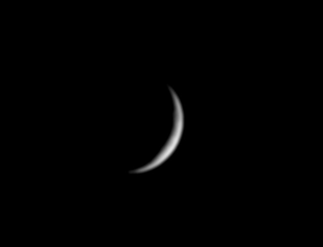 Imagen de la luna en fase menguante cóncava