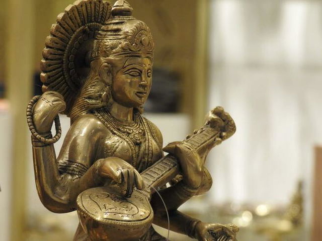 The idol of Goddess Saraswati