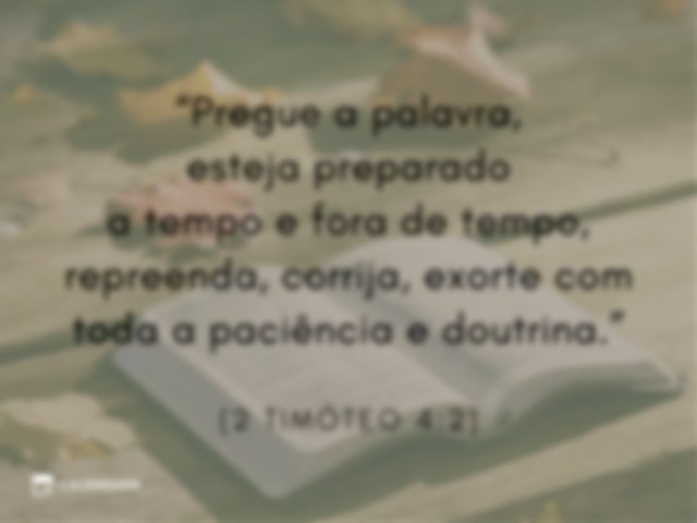 Mensagem bíblica da missão do pastor com imagem de fundo da Bíblia