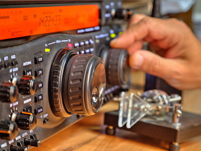 aparelhagem de radioamadorismo