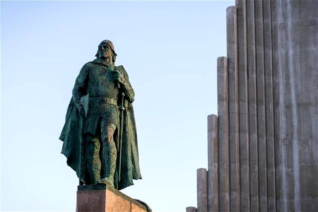 close up image of Leif Erikson statue