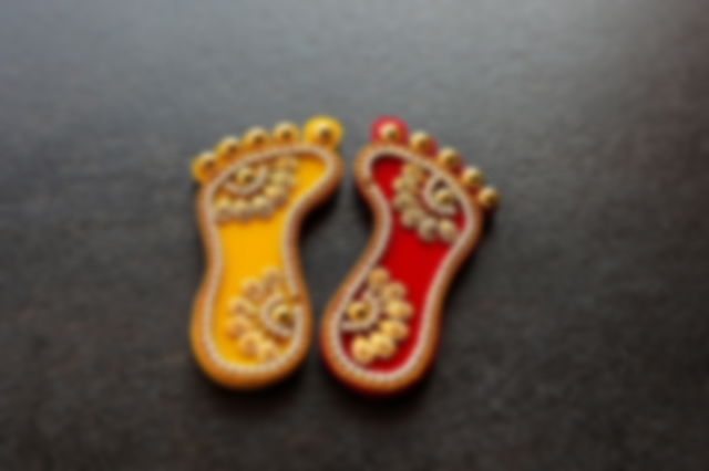 Footprints of Goddess Lakshmi are drawn on Dhanteras